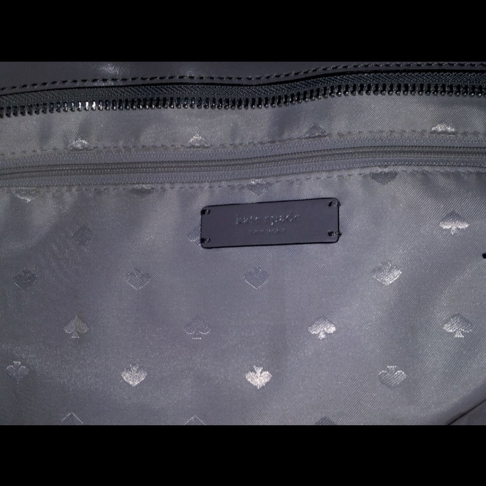 Kate Spade New York Taupe leather Tote purse